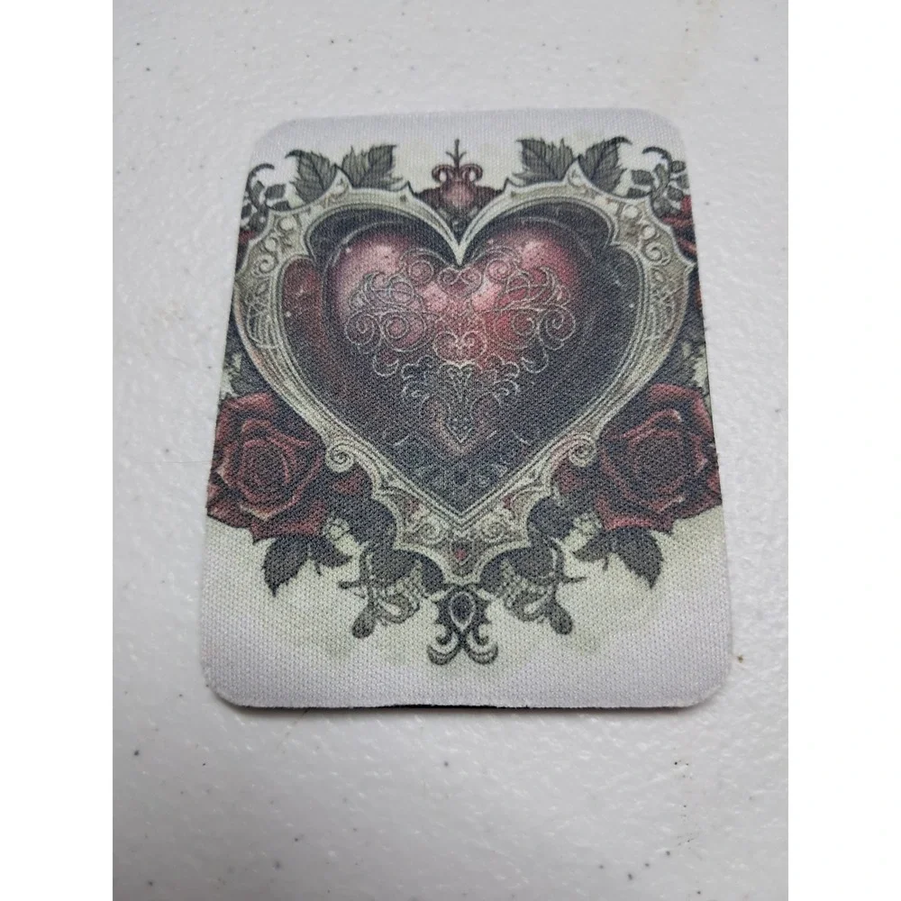 Alchemy Gothic Sacred Heart Roses Fabric‎ Red Grey Magnet